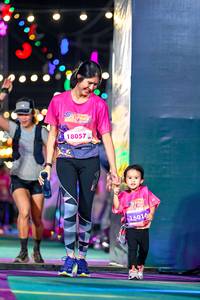 BIB: 18057, 16016
                            <button type="button" onclick="openModal(24689225)" class="btn btn-primary btn-sm float-right btn-popup" data-toggle="modal" data-target=".modal-high-quality">
                        <i class="fas fa-shopping-cart"></i> Add to Cart
                    </button>
                                            <button type="button" onclick="isThisMe(24689225, true)" class="btn btn-success btn-sm float-right btn-popup btn-isme hidden" data-toggle="tooltip" data-placement="bottom" title="นี่คือรูปของคุณใช่ไหม คลิกที่นี่เพื่อเอาเข้าอัลบั้ม">
                        <i class="fas fa-plus"></i> Add to album
                    </button>
                    <button type="button" onclick="isThisMe(24689225, false)" class="btn btn-warning btn-sm float-right btn-popup btn-isnotme hidden">
                        <i class="fas fa-ban"></i> Remove from album
                    </button>